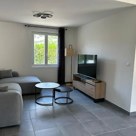 Maison La Romane 别墅 Céreste