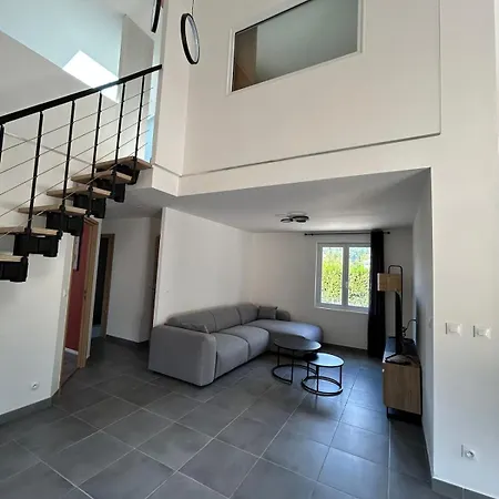 别墅 Maison La Romane