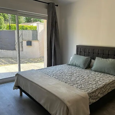 Maison La Romane ヴィラ Céreste